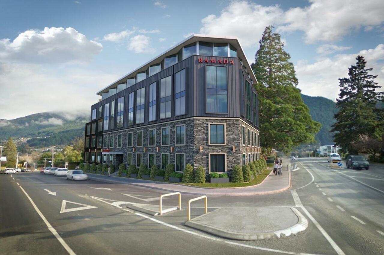 Ramada By Wyndham Queenstown Central Exterior foto