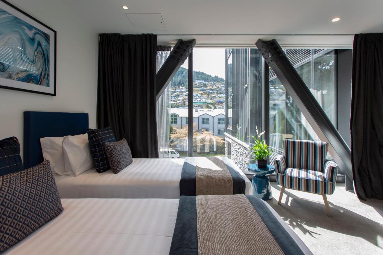 Ramada By Wyndham Queenstown Central Exterior foto